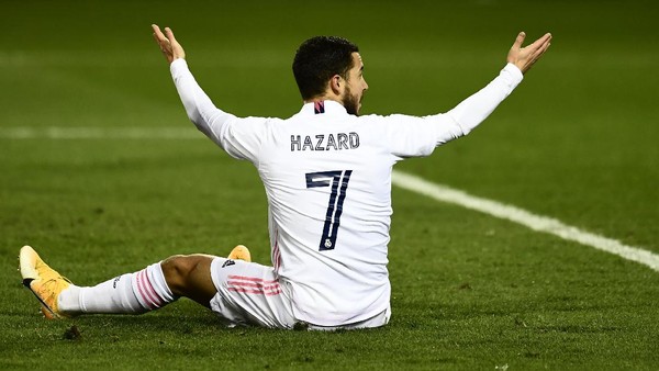 Asyik Ketawa Ketiwi, Hazard Bakal Dijual Murah Real Madrid