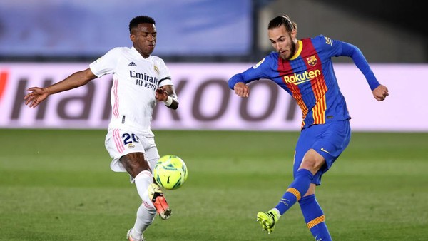 UEFA Akan Hukum 12 Klub European Super League